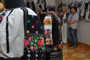 Borshchiv shirt. xhibition in Yaremche part 3 ( August 2013)